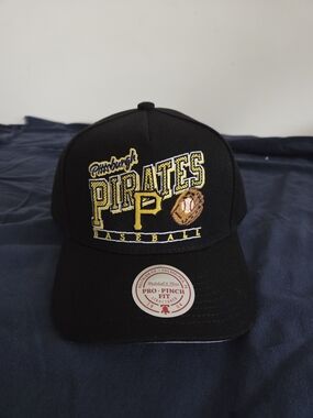 Pittsburgh Pirates Mitchell And Ness Snapback Hat